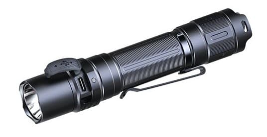 Linterna FÉNIX PD35R 1700 Lúmenes con funda